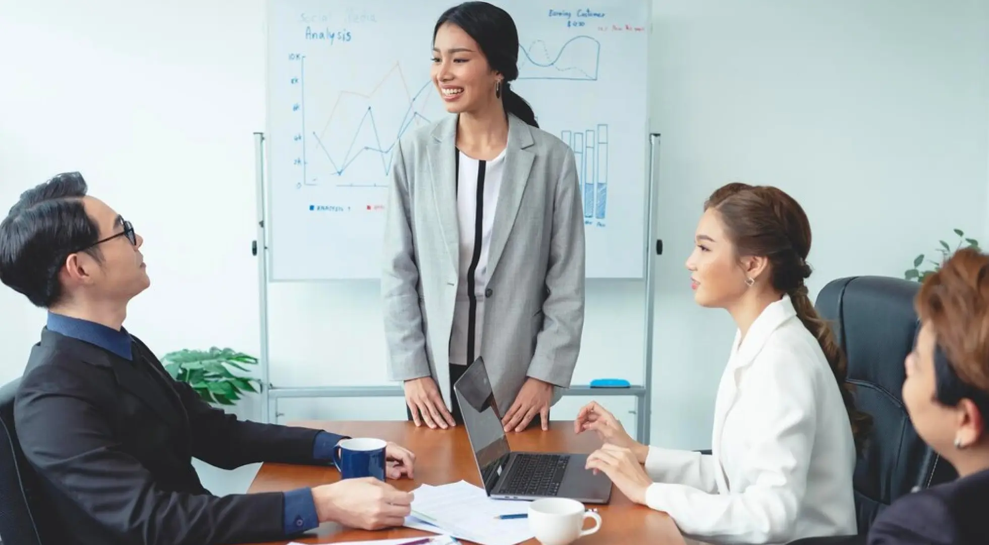 Learn How to Train Trainers Effectively at TTT Certification with Train the Trainer HRDF